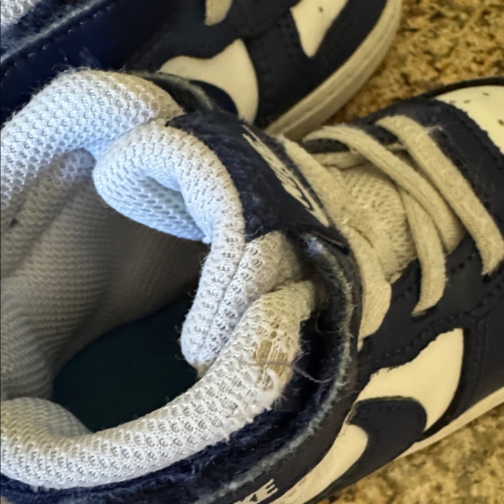 Nike Kids' Blue and White Sneakers - Picture 5 of 5